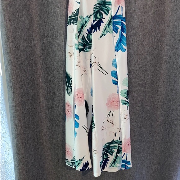 Floral V Neck tie open back jumpsuit - Picture 3 of 4